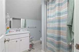 251 High St, Cumberland, RI 02864 - Photo 12