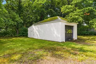 3 Whipple Ave, Smithfield, RI 02917 - Photo 36