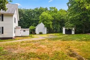 3 Whipple Ave, Smithfield, RI 02917 - Photo 6