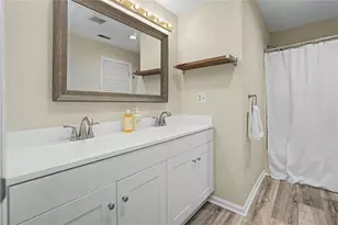 3399 Post Rd, Warwick, RI 02886 - Photo 16