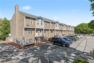 3399 Post Rd, Warwick, RI 02886 - Photo 22