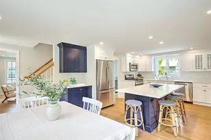1 Cheshire Dr, Barrington, RI 02806 - Photo 2