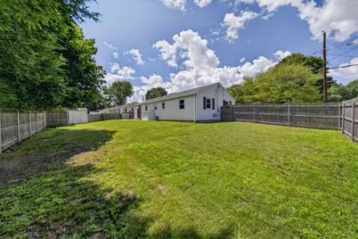 46 Sheffield Avenue, West Warwick, RI 02893 - Photo 28