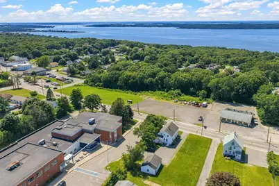 228 Main Road, Tiverton, RI 02878 - Photo 34