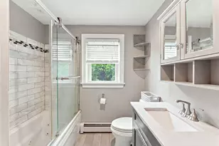 216 Hyde St, Cranston, RI 02920 - Photo 14