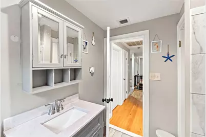 216 Hyde Street, Cranston, RI 02920 - Photo 16