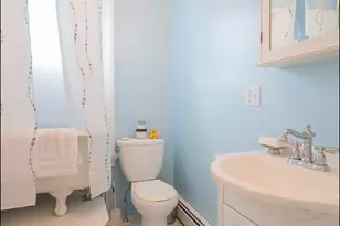 6 Restmere Terrace, Middletown, RI 02842 - Photo 12