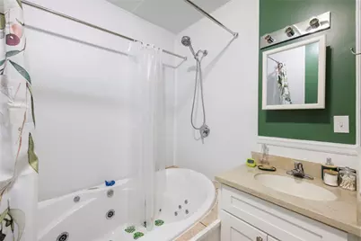 703 Manville Road, Woonsocket, RI 02895 - Photo 26