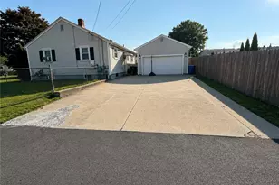 52 Tiffany St, North Providence, RI 02904 - Photo 4