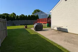 52 Tiffany St, North Providence, RI 02904 - Photo 36