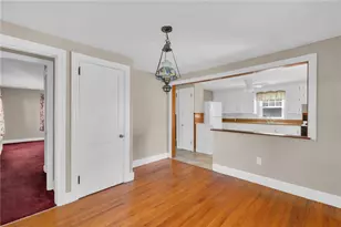 216 Riverside Ave, Warwick, RI 02889 - Photo 6