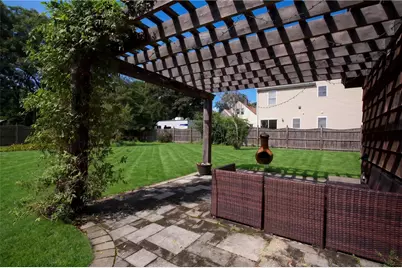 59 Oswald Street, Pawtucket, RI 02861 - Photo 18
