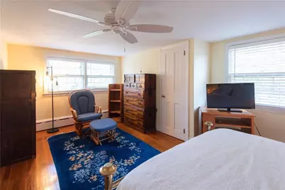 8 Fenner Avenue, Newport, RI 02840 - Photo 18