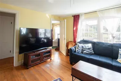 8 Fenner Avenue, Newport, RI 02840 - Photo 8