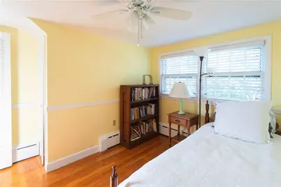 8 Fenner Avenue, Newport, RI 02840 - Photo 22