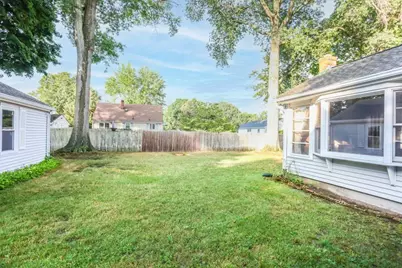 29 Edward Avenue, East Providence, RI 02916 - Photo 10