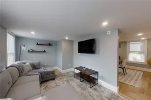 382 Spring St, Newport, RI 02840 - Photo 8