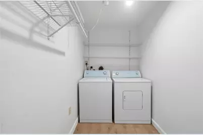 216 Toledo Avenue, Pawtucket, RI 02860 - Photo 14