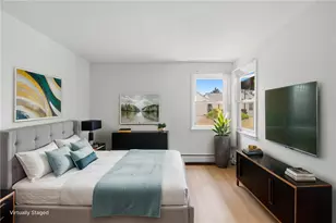 216 Toledo Ave, Pawtucket, RI 02860 - Photo 16