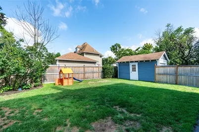 15 Pearl Avenue, East Providence, RI 02916 - Photo 48