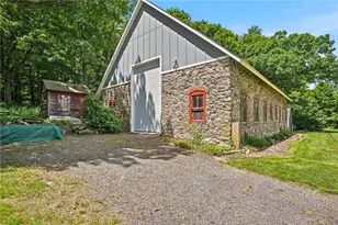 362 Abbott Run Valley Rd, Cumberland, RI 02864 - Photo 2