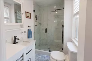 131 Broadway, Newport, RI 02840 - Photo 14