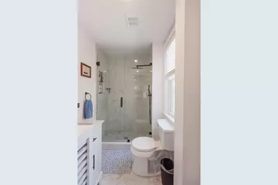 131 Broadway #2, Newport, RI 02840 - Photo 12