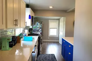 98 Alden Ave, Warwick, RI 02889 - Photo 10