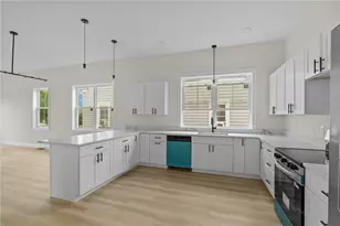 80 Packard St, Cranston, RI 02910 - Photo 6