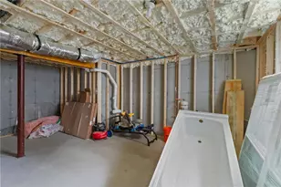 80 Packard St, Cranston, RI 02910 - Photo 30