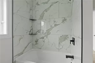 80 Packard St, Cranston, RI 02910 - Photo 24