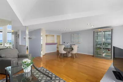 21 Beach Street, Narragansett, RI 02882 - Photo 12