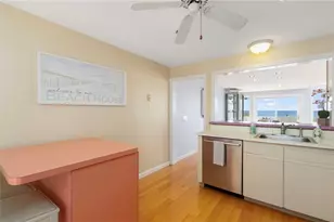 21 Beach St, Narragansett, RI 02882 - Photo 28