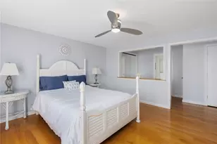 21 Beach St, Narragansett, RI 02882 - Photo 16