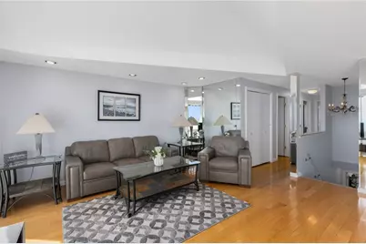 21 Beach Street, Narragansett, RI 02882 - Photo 14