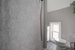 81 9th St, East Providence, RI 02914 - Photo 38