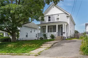81 9th St, East Providence, RI 02914 - Photo 1
