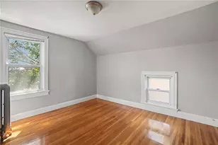 81 9th St, East Providence, RI 02914 - Photo 32