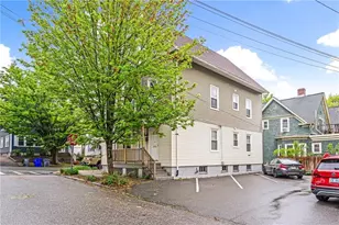 2 Poplar St, Providence, RI 02906 - Photo 2