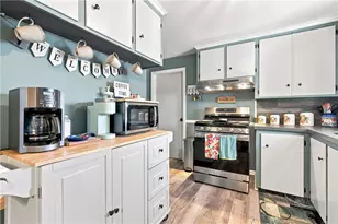 121 Columbia Ave, Coventry, RI 02816 - Photo 6
