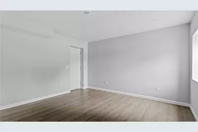 31 Greenville Avenue, Johnston, RI 02919 - Photo 12