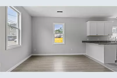 31 Greenville Avenue, Johnston, RI 02919 - Photo 8