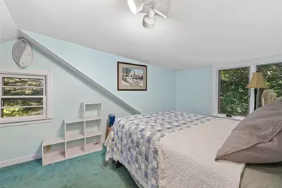 101 Hopkins Avenue, Johnston, RI 02919 - Photo 16