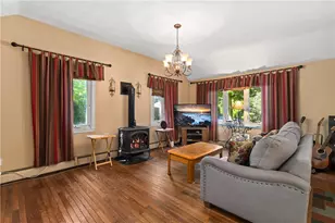 101 Hopkins Ave, Johnston, RI 02919 - Photo 2