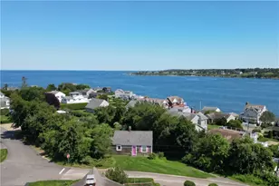 11 Namcook Rd, Narragansett, RI 02882 - Photo 2