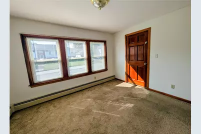 16 Colony Street, Cranston, RI 02920 - Photo 4