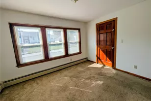 16 Colony St, Cranston, RI 02920 - Photo 4