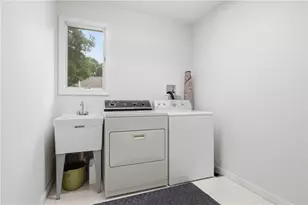 7 Foxwood Dr, Lincoln, RI 02865 - Photo 30