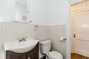 60 Greene St, Woonsocket, RI 02895 - Photo 12