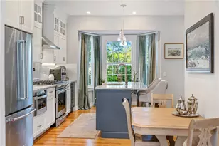 10 Champlin St, Newport, RI 02840 - Photo 10